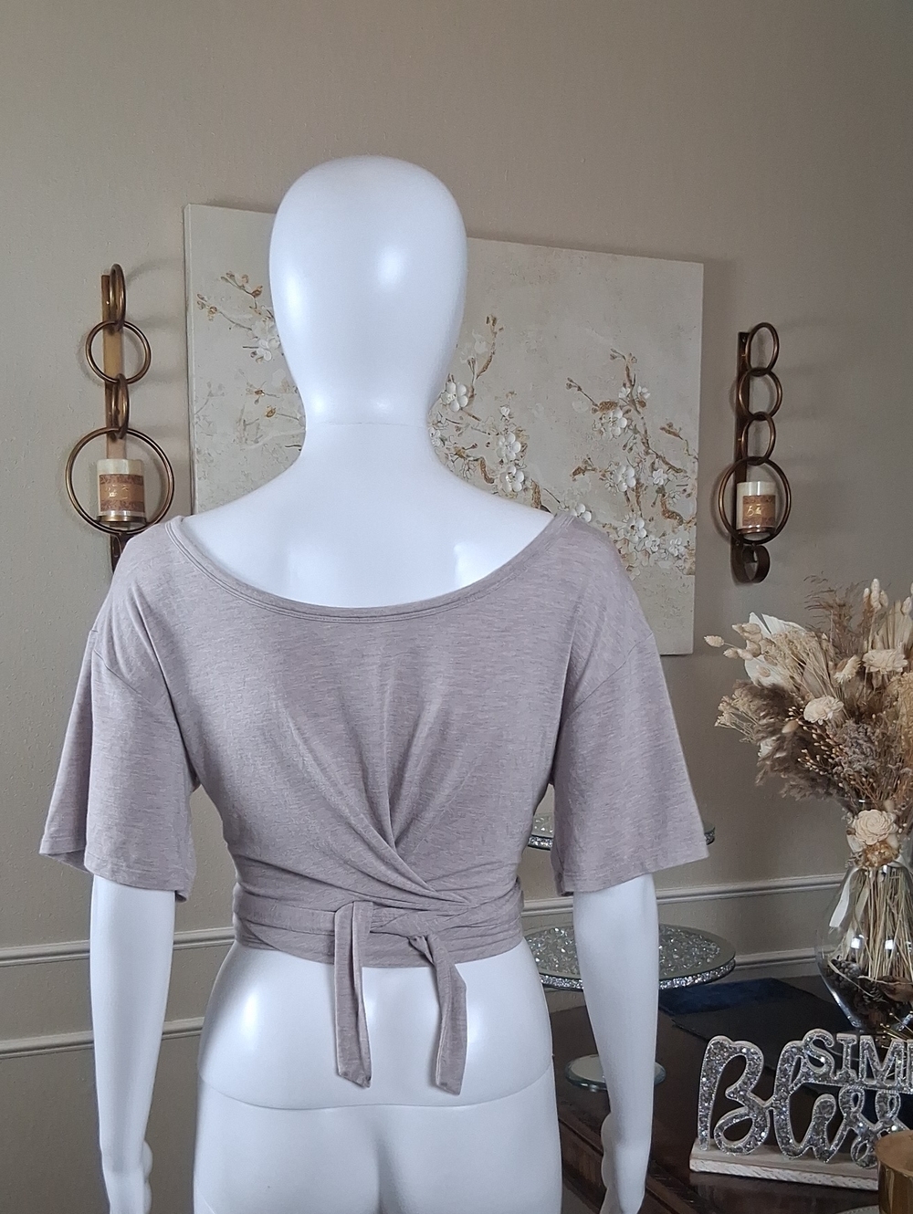 Victoria's Secret Women's Knot-Front Wrap Short Sleeve Top in Light Gray Medium - Picture 4 of 14